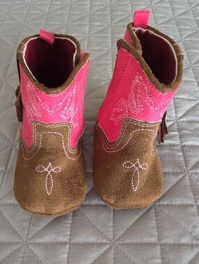 Toddler Western Pull-On Boots in Pink and Brown